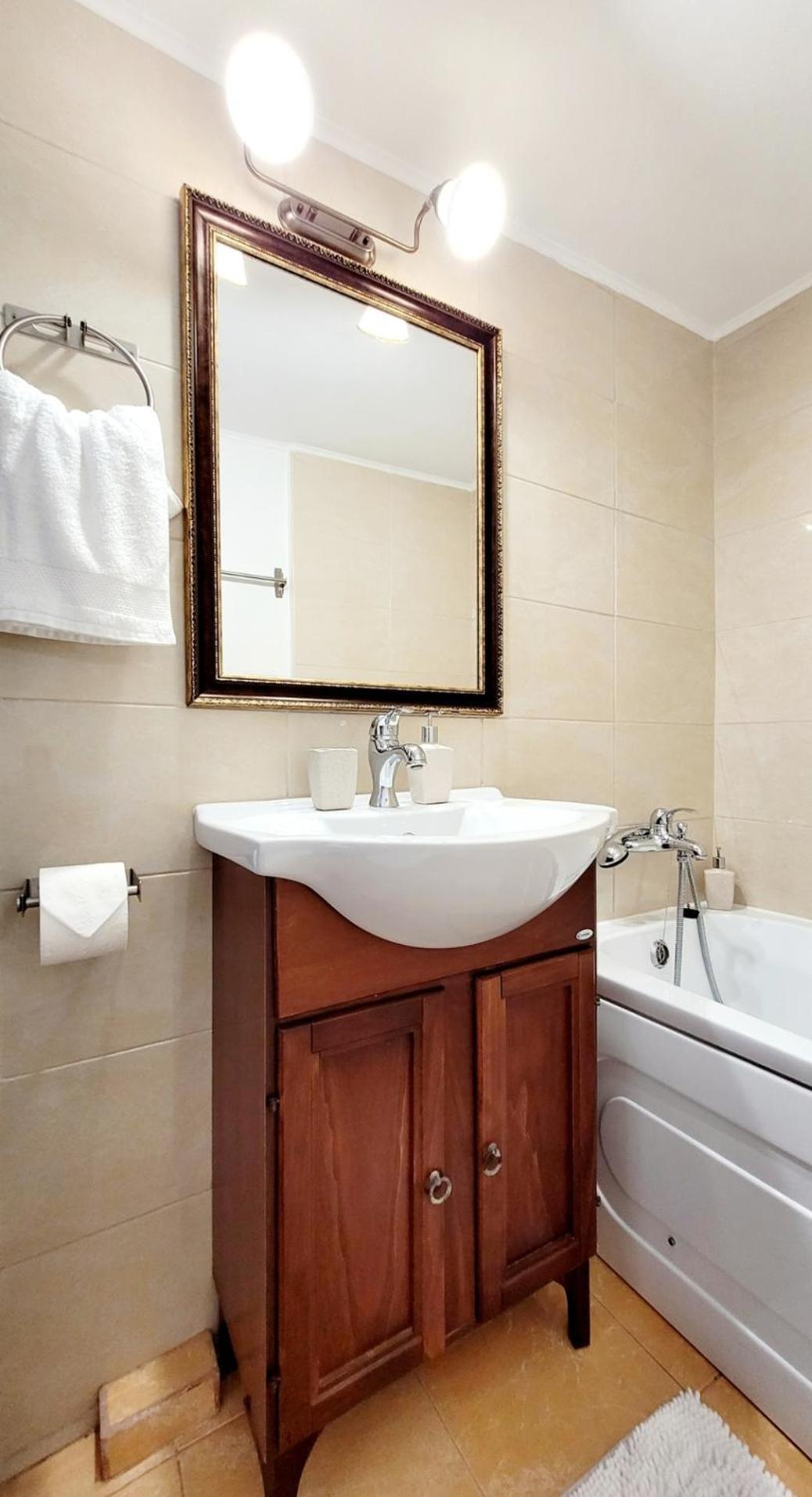 Rose Garden House Apartment Букурещ Екстериор снимка