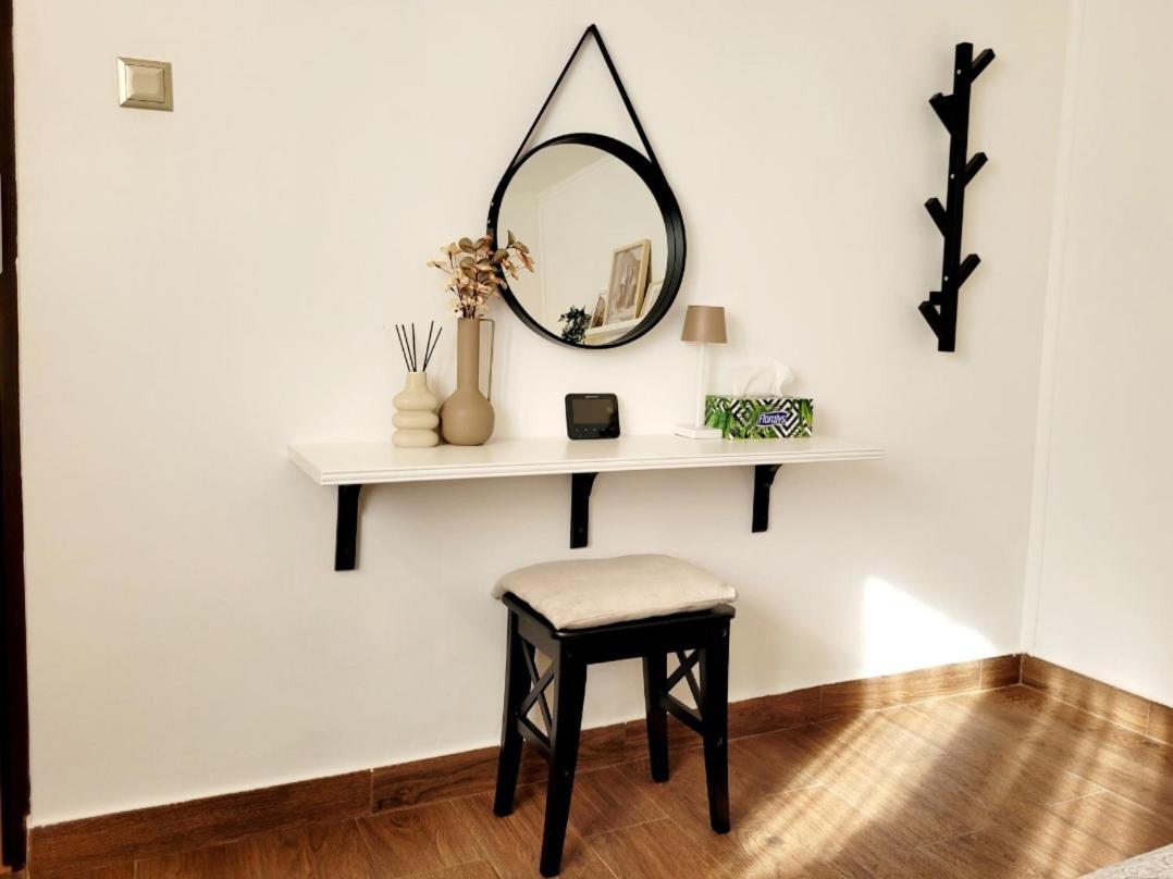 Rose Garden House Apartment Букурещ Екстериор снимка